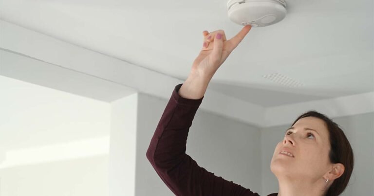 smoke alarm beeping