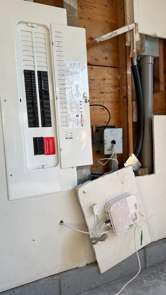 Licensed Electricians
